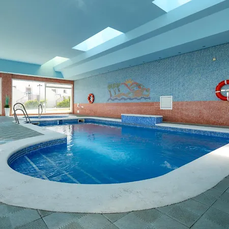 Sunny 2br In With 3 Pools, Restaurant, Gym And Playground * Marbella