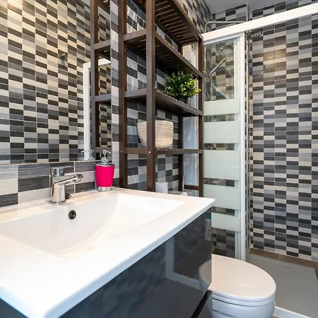 아파트 Sunny 2br In With 3 Pools, Restaurant, Gym And Playground *