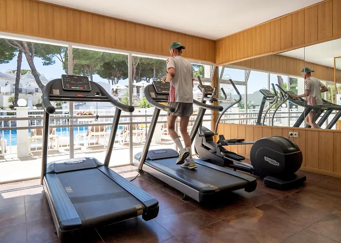 Sunny 2br In With 3 Pools, Restaurant, Gym And Playground