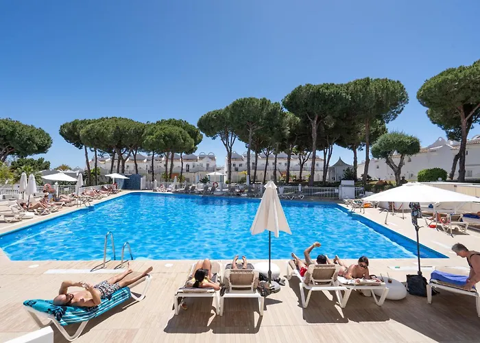 Sunny 2br In With 3 Pools, Restaurant, Gym And Playground * Marbella